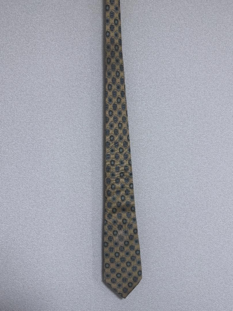 Loewe Ties