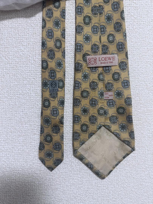 Loewe Ties