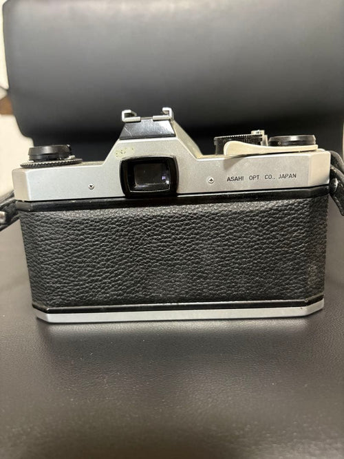 Pentax Slr Camera (Film) Spotmatic
