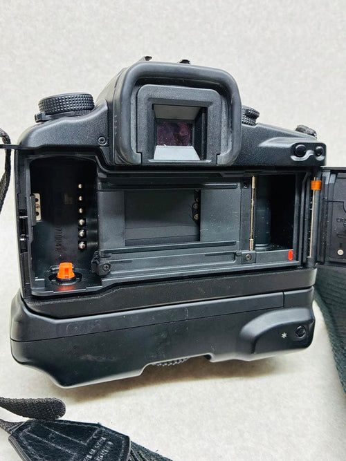 Canon Slr Camera (Film) Eos7 Af Xr 28-300Mm