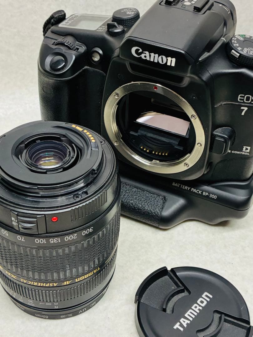 Canon Slr Camera (Film) Eos7 Af Xr 28-300Mm