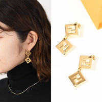 Fendi Earrings (For Both Ears) 8Ak789 B08