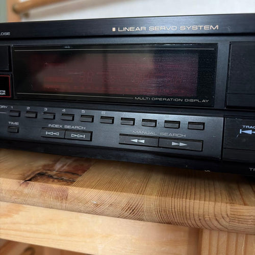 Pioneer Cd, Md Cassette Decks Conpact Disc Player
