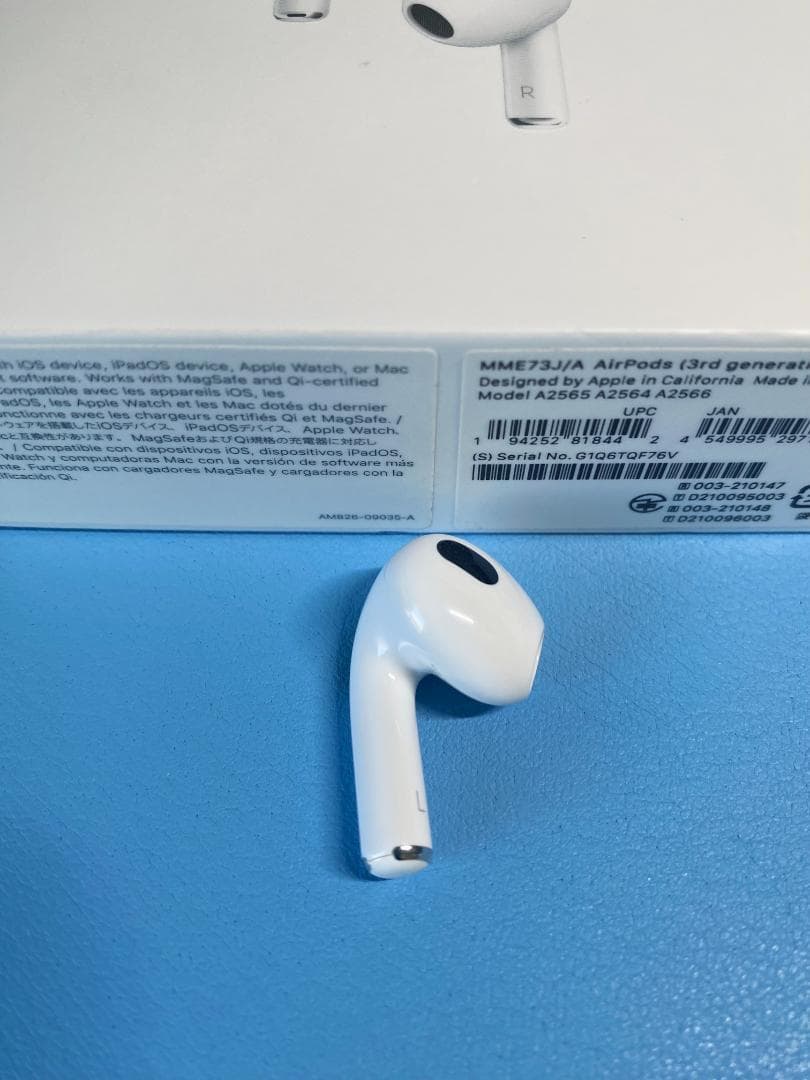 Apple Airpods Body 3 L A2564 Onop