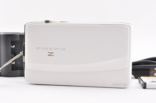 Fujifilm Compact Digital Camera 2 Finepix Z900Exr White 1545