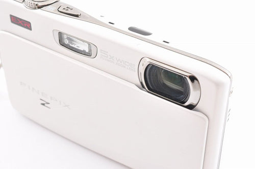 Fujifilm Compact Digital Camera 2 Finepix Z900Exr White 1545