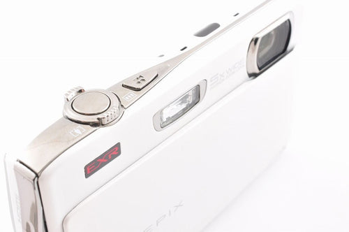 Fujifilm Compact Digital Camera 2 Finepix Z900Exr White 1545