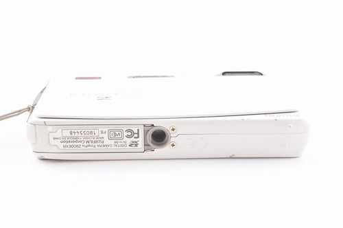 Fujifilm Compact Digital Camera 2 Finepix Z900Exr White 1545