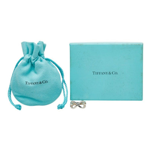 tiffany ring functional details