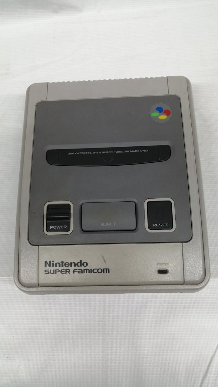Nintendo SHVC-001 Video Game Console