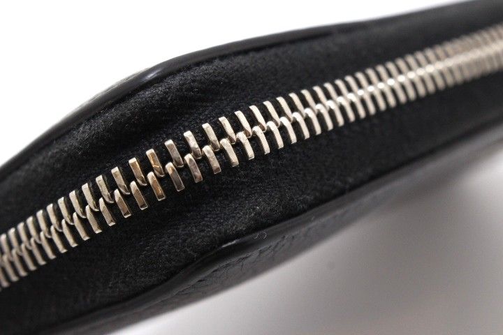 gucci wallet functional details