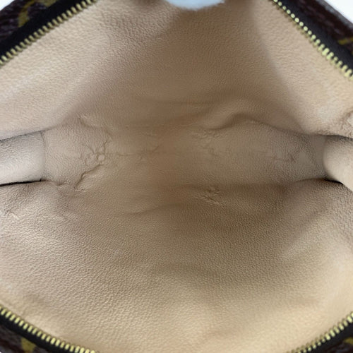 louis vuitton m47542 pouch / clutch interior details