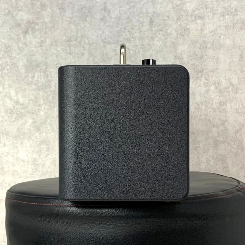 yamaha thr10ii beige amplifier rear view