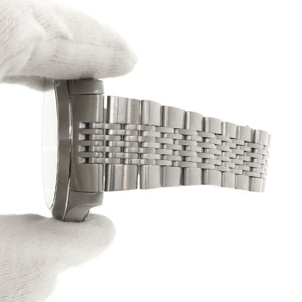 gucci 126.2 watch interior details