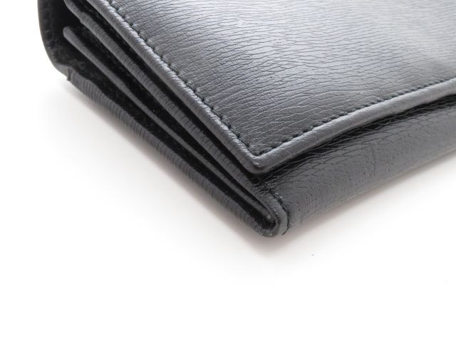 gucci wallet accessories included