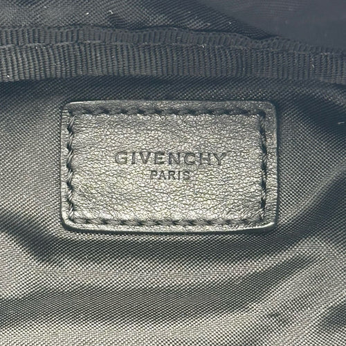 givenchy shoulder bag functional details
