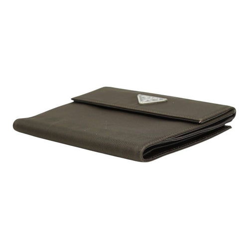 prada wallet side view