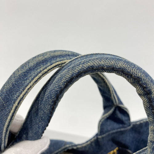 prada tote bag interior details
