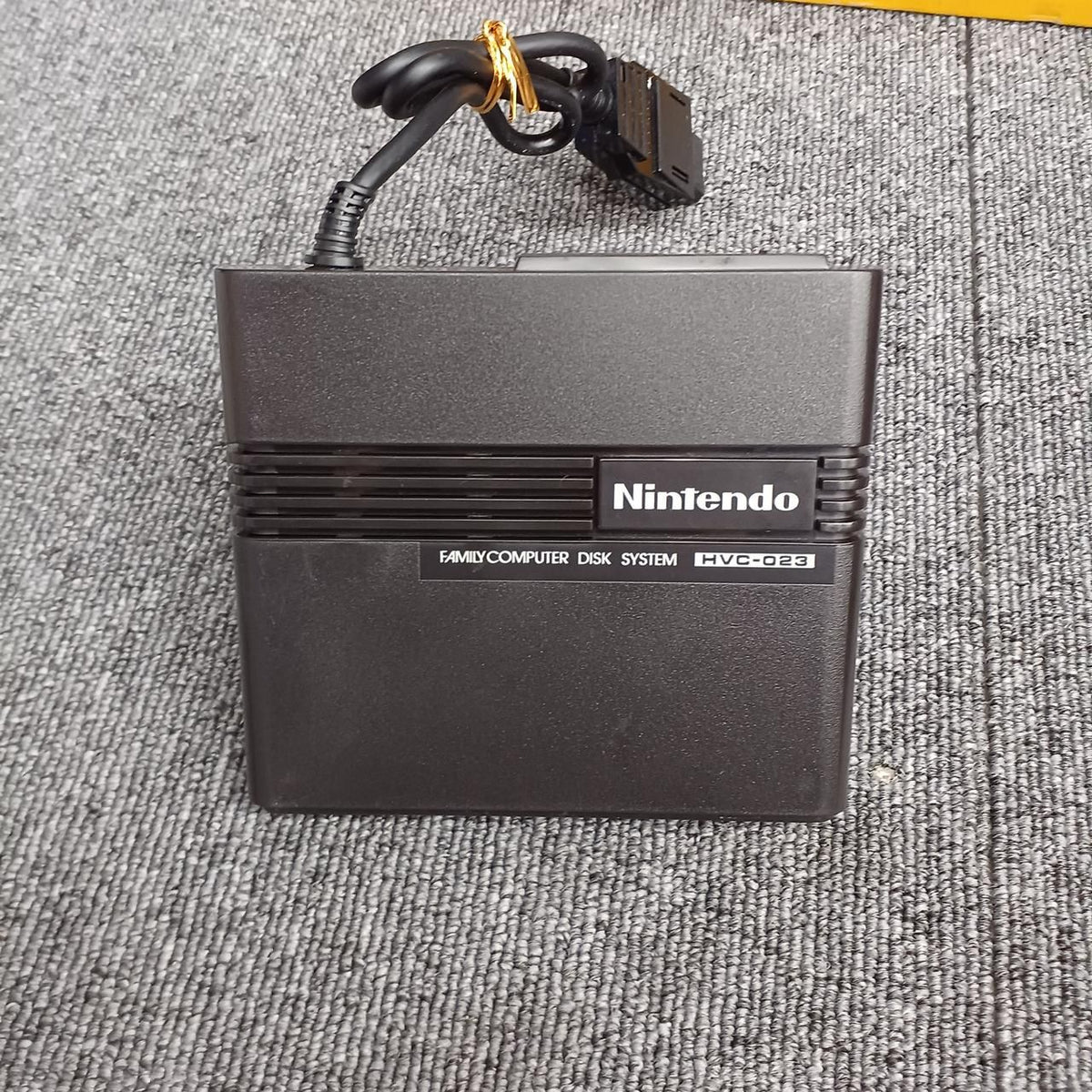 nintendo hvc-022 console expansion side view