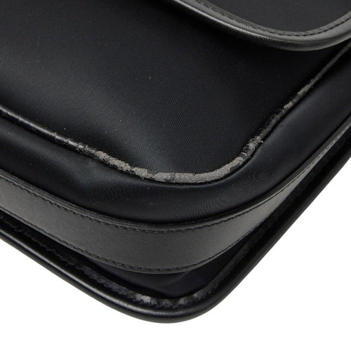 burberry shoulder bag side view