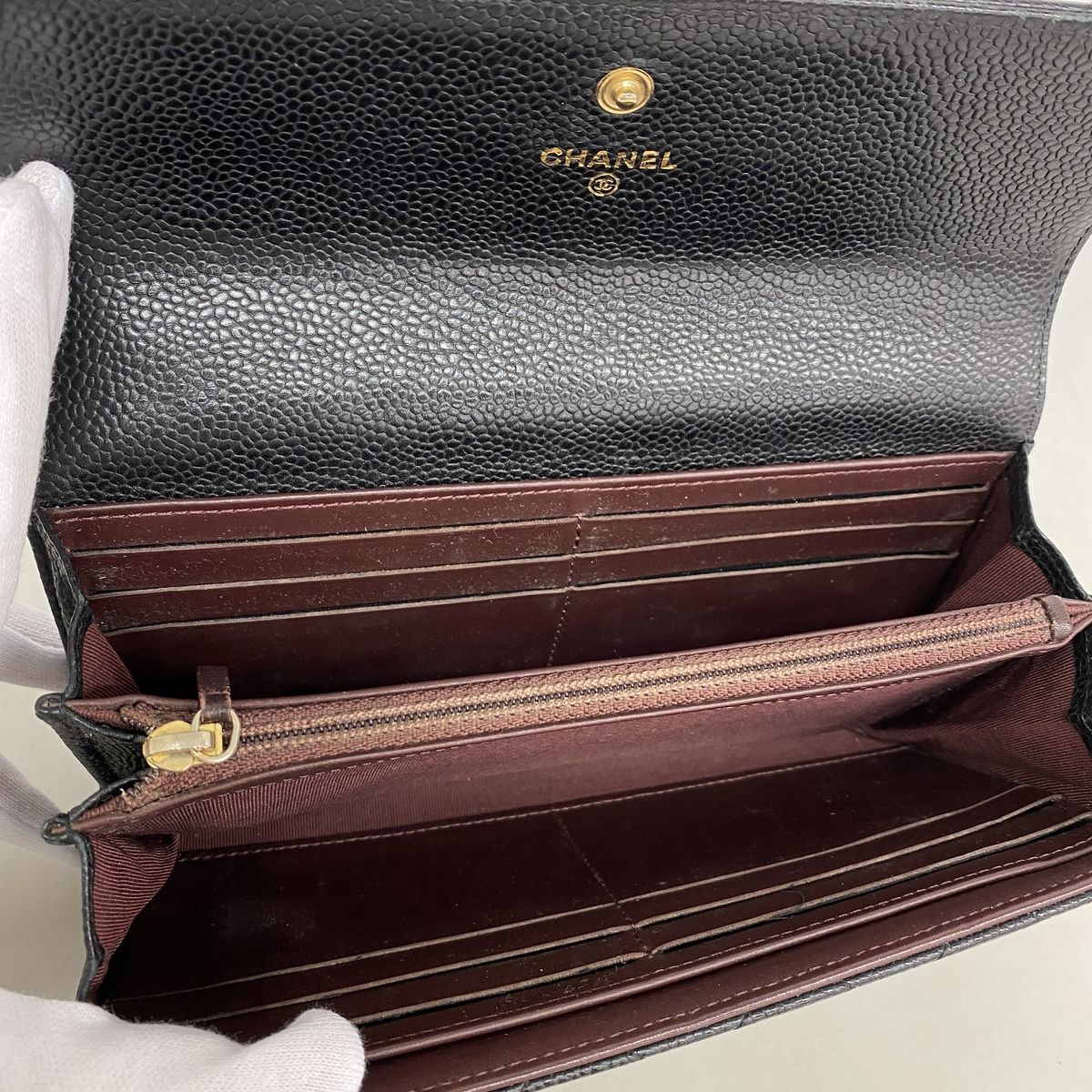 chanel wallet rear view