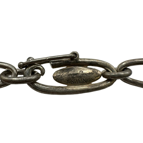 bracelet interior details