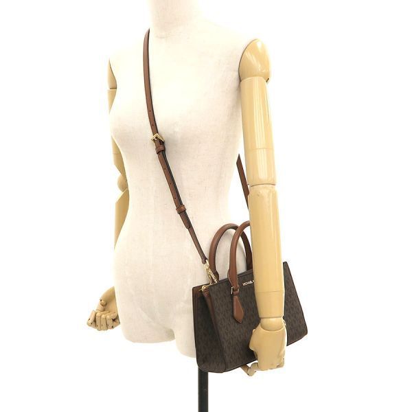 michael kors shoulder bag markings and labels