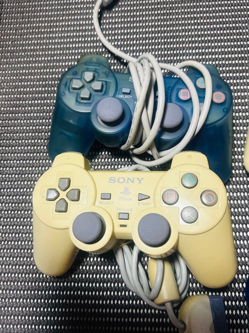 Sony SCPH-5000 Video Game Console