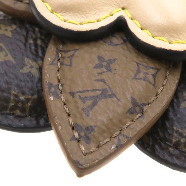 louis vuitton m02136 keychain markings and labels