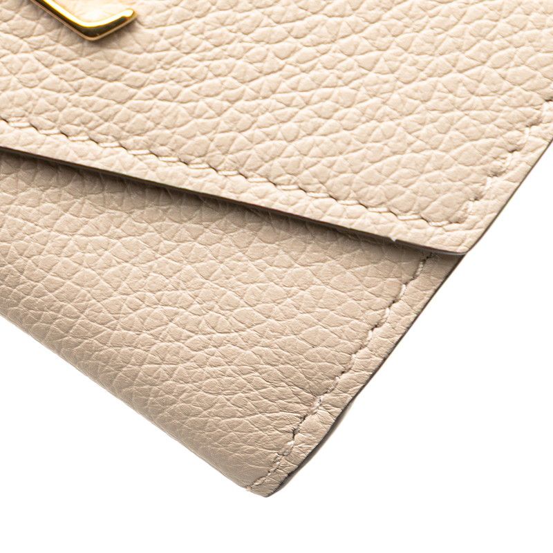 louis vuitton m69340 grey wallet side view
