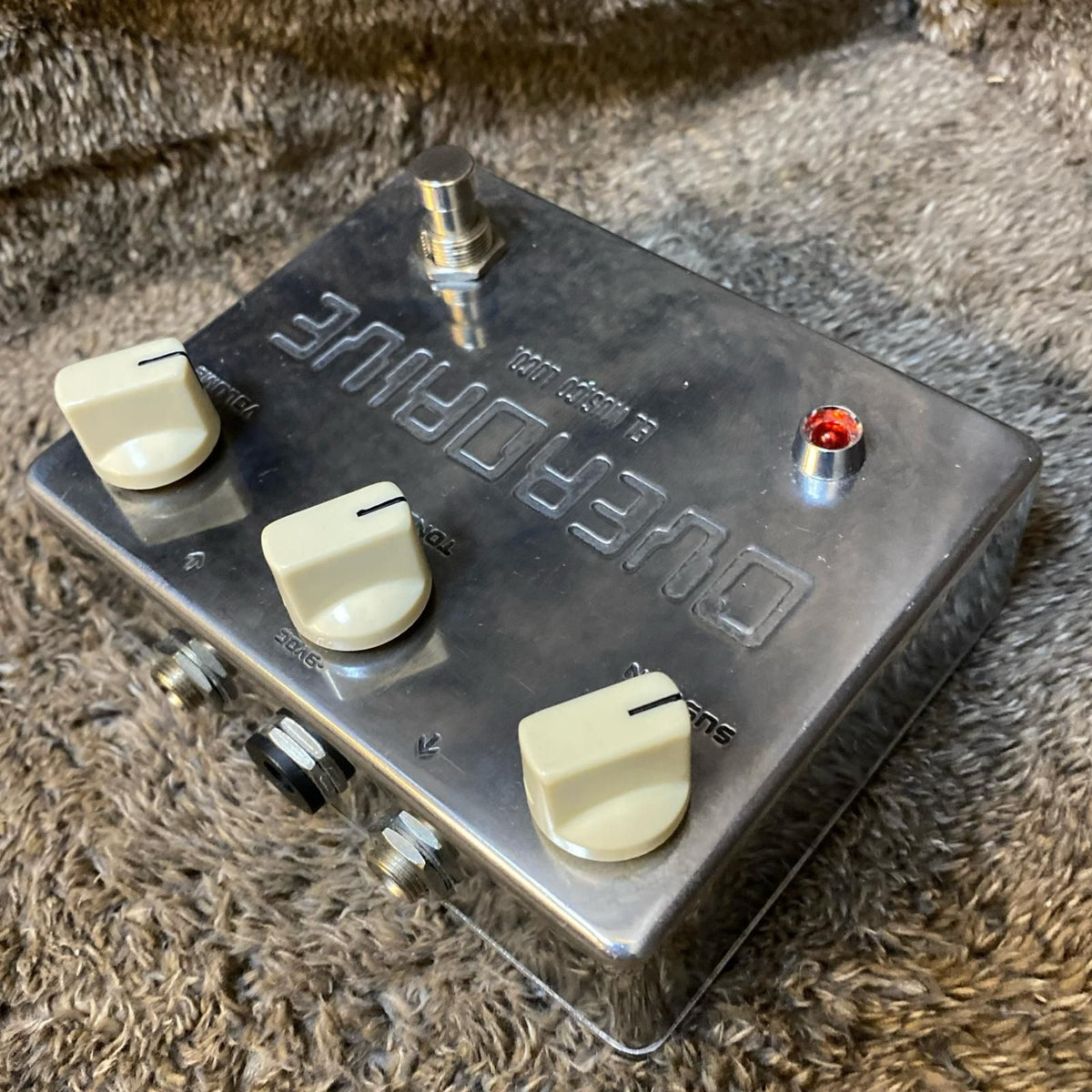 guitar effector front view
