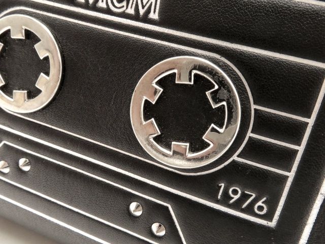 backpack interior details