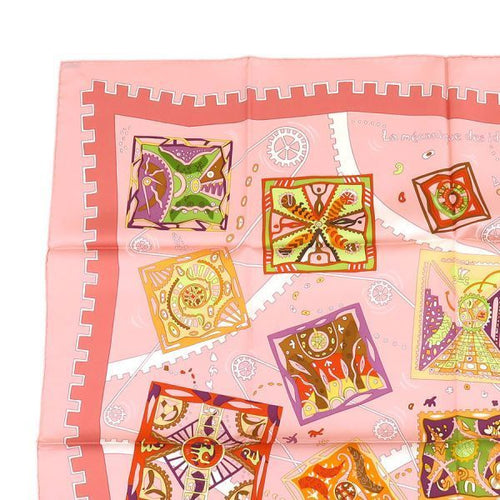 hermes scarf front view