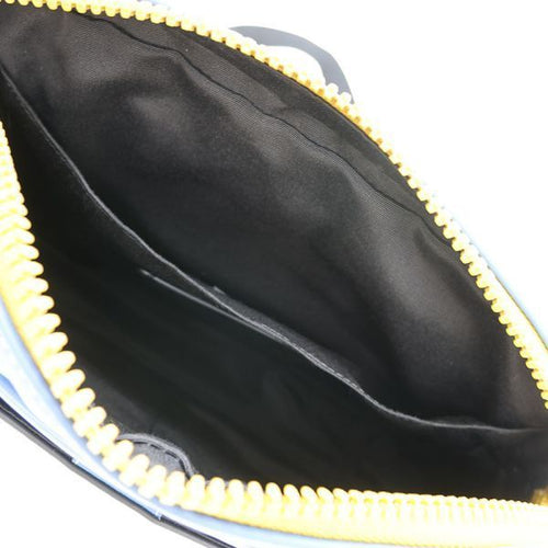 coach ce550 shoulder bag front view