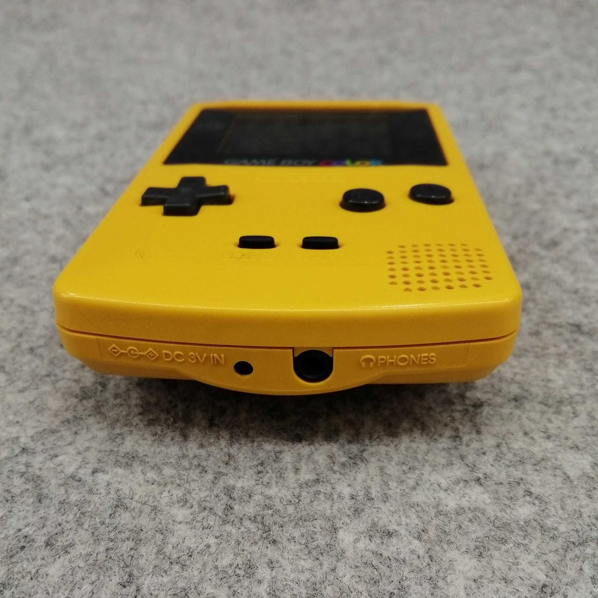 nintendo cgb-001 handheld console accessories included