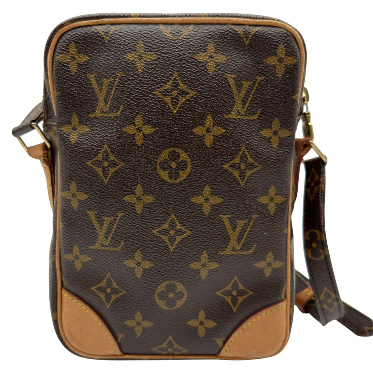 louis vuitton m45236 shoulder bag rear view