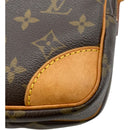 louis vuitton m45236 shoulder bag markings and labels