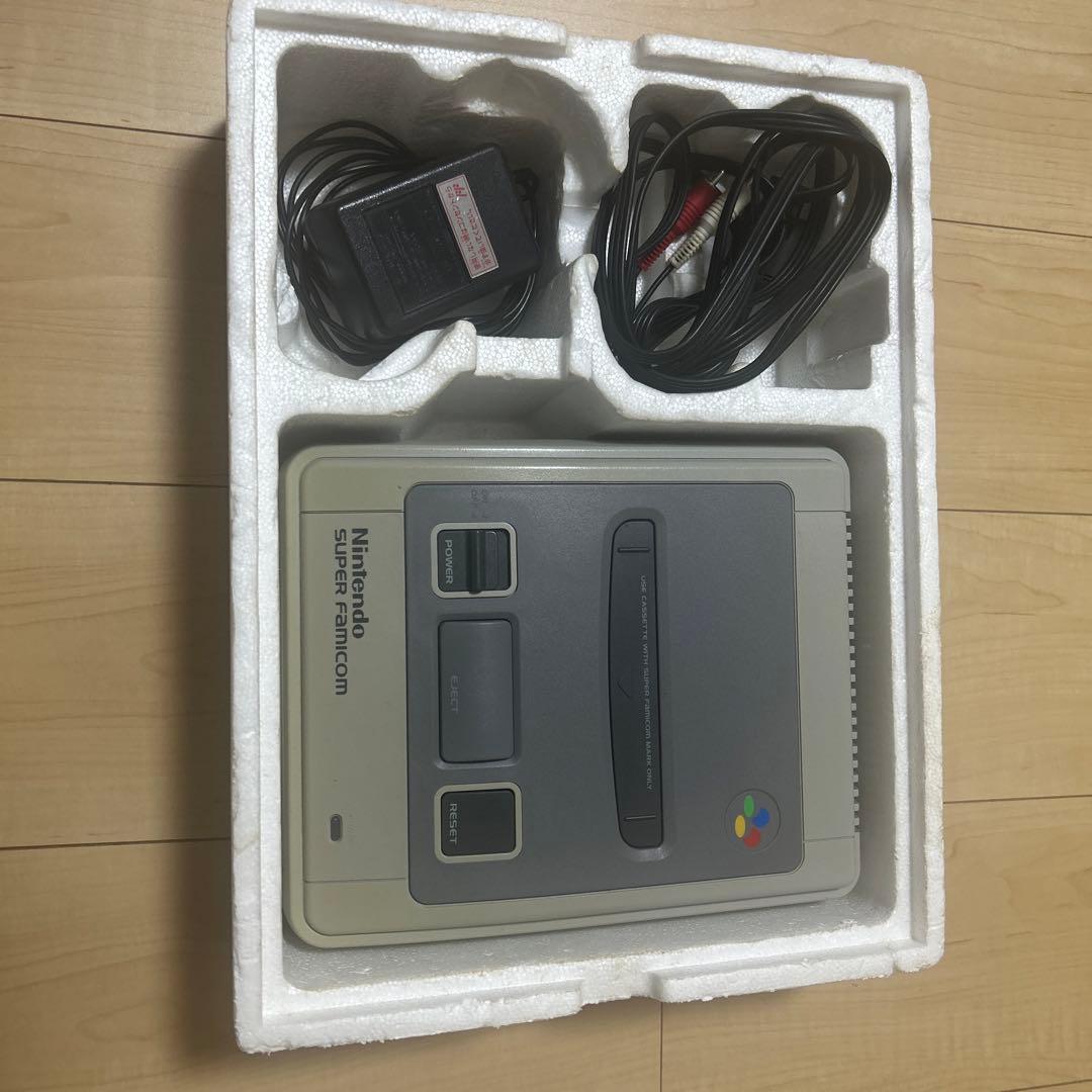 Nintendo SHVC-001 Video Game Console