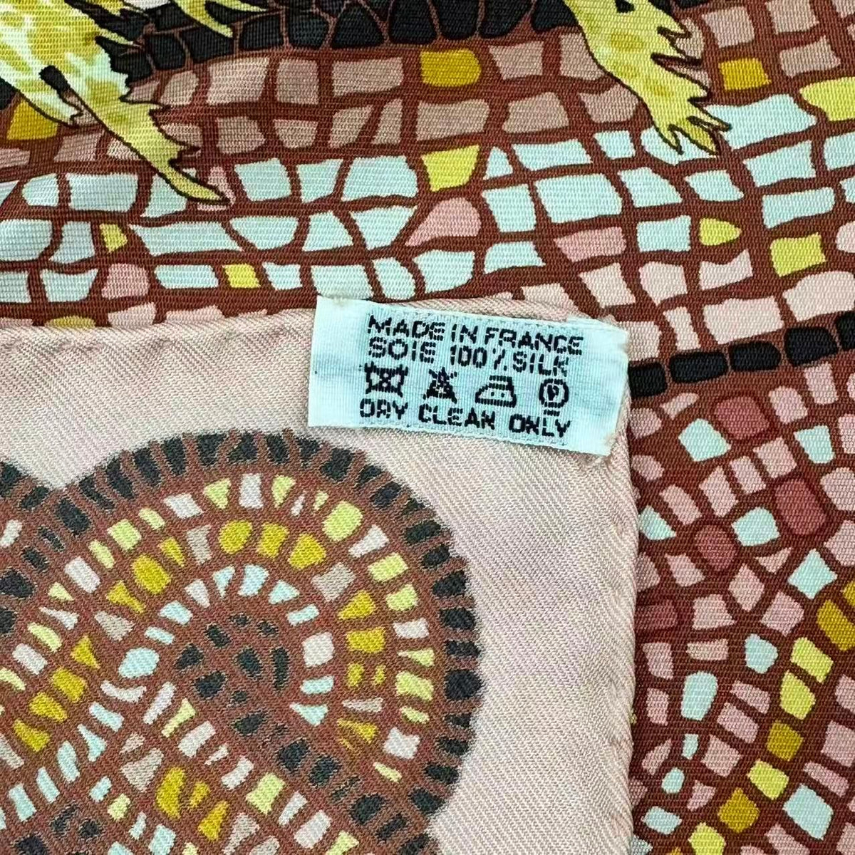 hermes pink scarf functional details