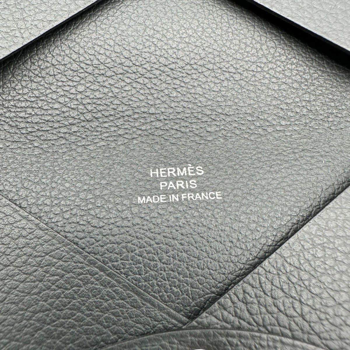 hermes card holder markings and labels