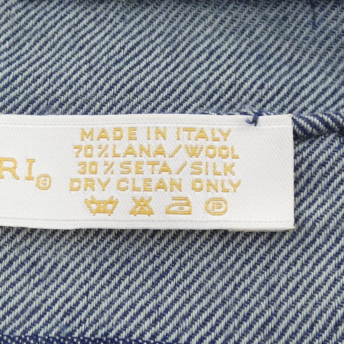 bvlgari scarf rear view