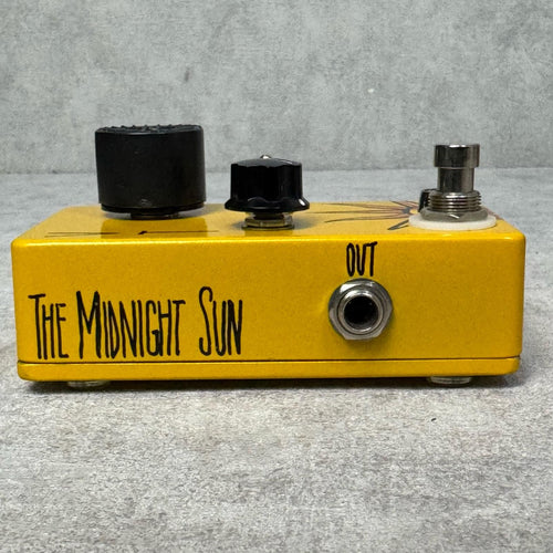 guitar effector rear view