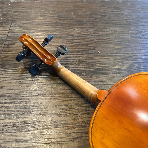 suzuki no.200 string instrument markings and labels