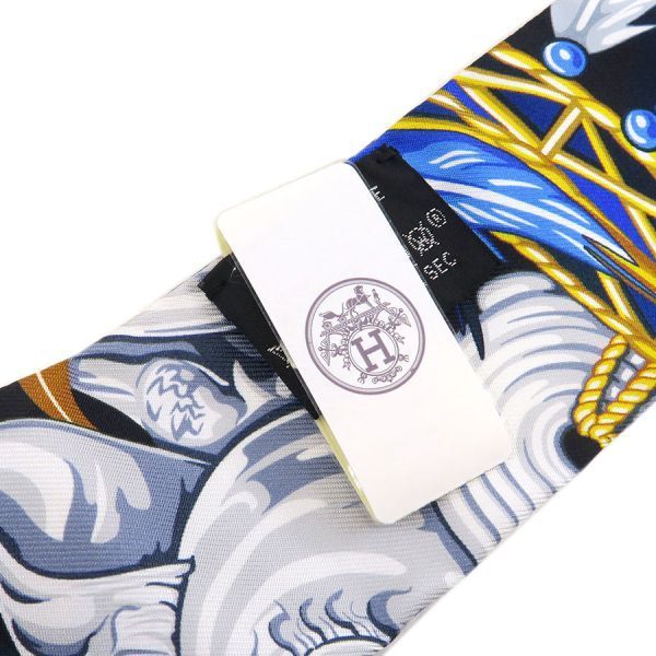 hermes 011962b scarf markings and labels