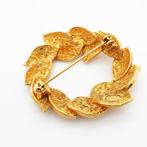 christian dior brooch accessories included