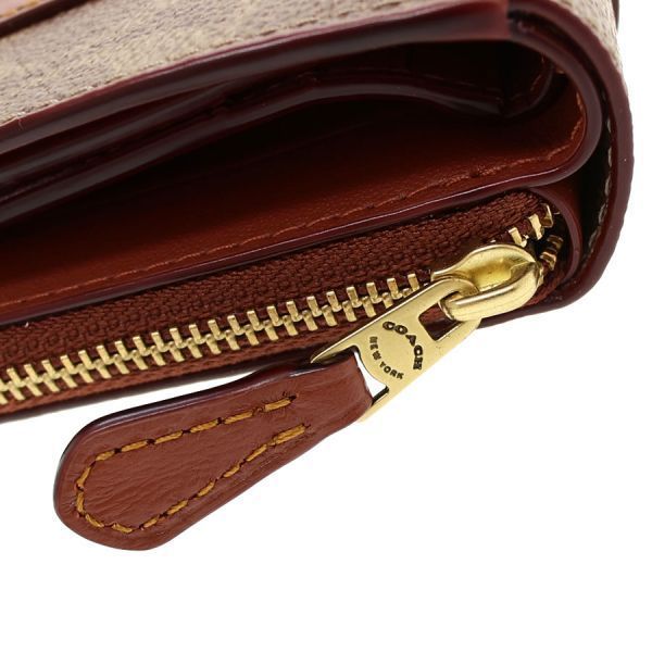 coach cd716 wallet interior details