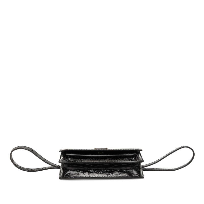 sharp shoulder bag rear view