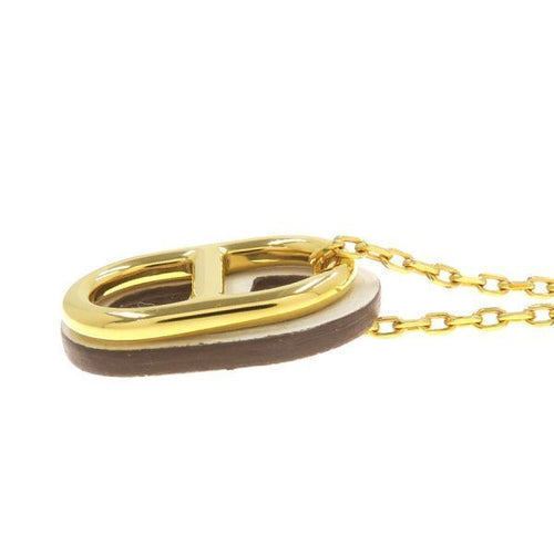 hermes necklace rear view