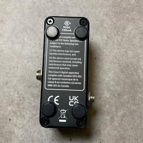 guitar effector front view