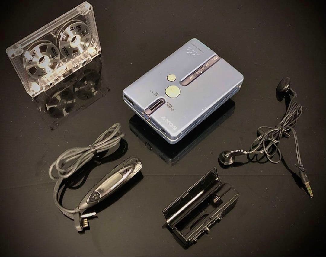 sony wm-ex651 blue cassette player condition details